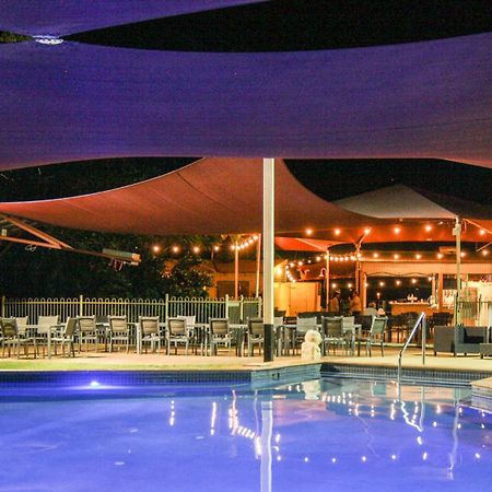 Lily Lagoon Resort Кунунарра Экстерьер фото